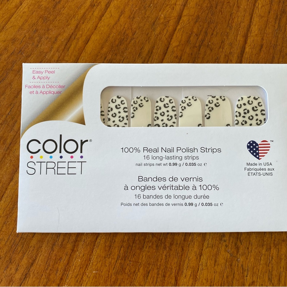 4/$25 Color Street Nail Polish Strips  NWT  “Spot On”